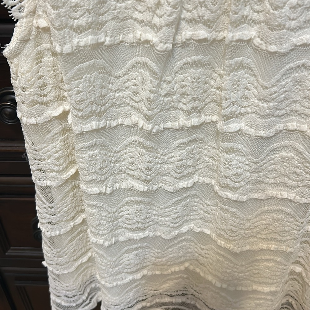 Cupio Women's Cream Lace Top M - Picture 6 of 8